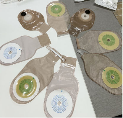 1 قطعه نوع کولوستومی کیسه استومی قابل استفاده مجدد 60 میلی متر بسته بندی های مختلف کیسه استوما